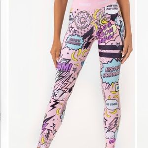 STRONGER punch leggings tights